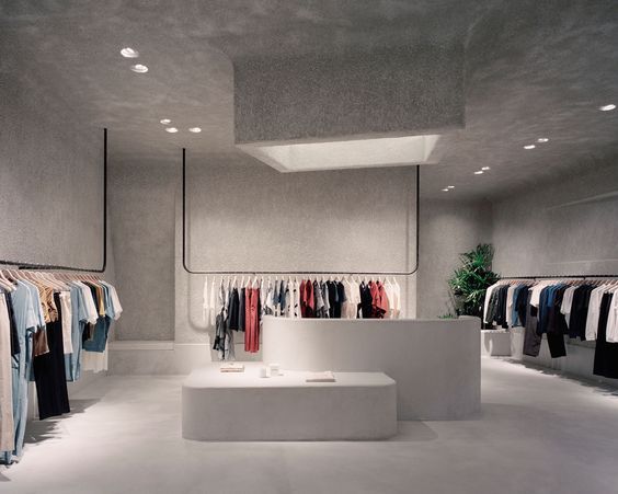 Giá treo quần áo ở shop
