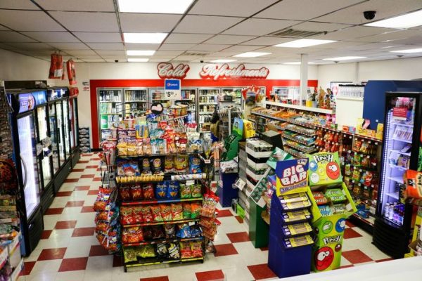 Thiết kế nhà ở kết hợp siêu thị mini đẹp