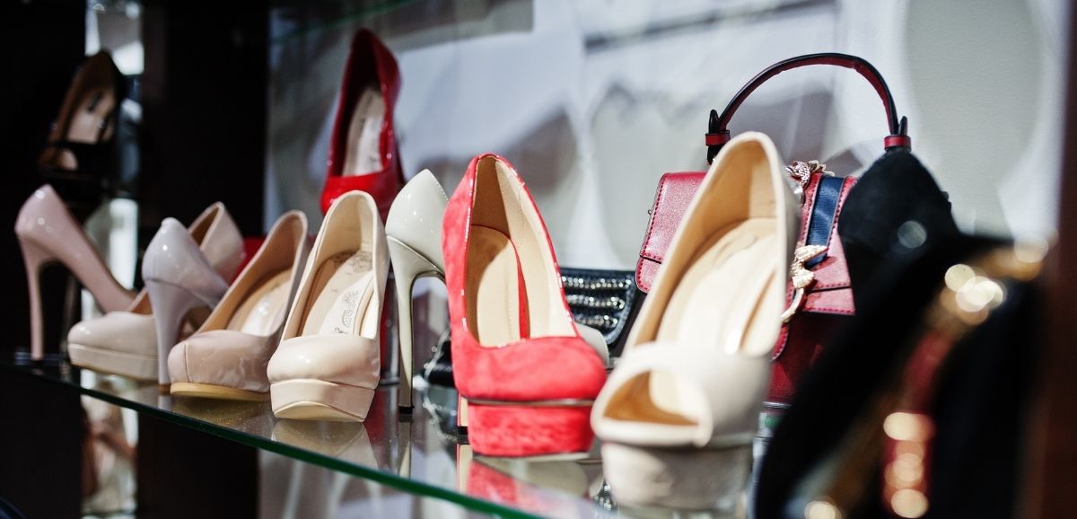 Vking Decor - Địa chỉ thiết kế cửa hàng giày tại Đà Nẵng được nhiều chủ cửa hàng tin tưởng