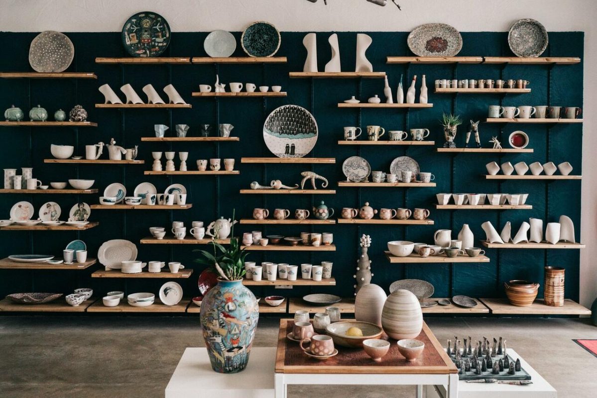 Tiêu Chuẩn Thiết Kế Cửa Hàng Gốm Sứ Tại Đà Nẵng | Vking Decor