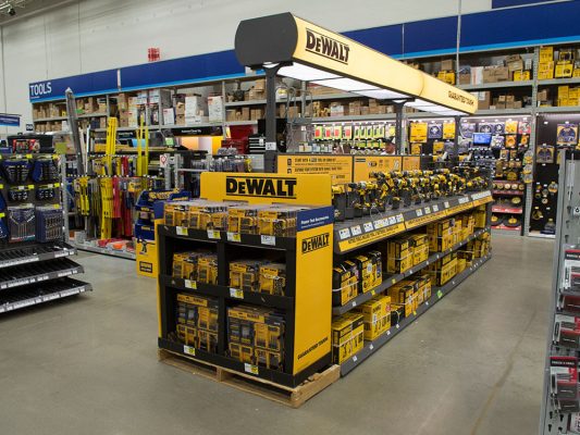 thiết kế cửa hàng kim khí tại đà nẵng